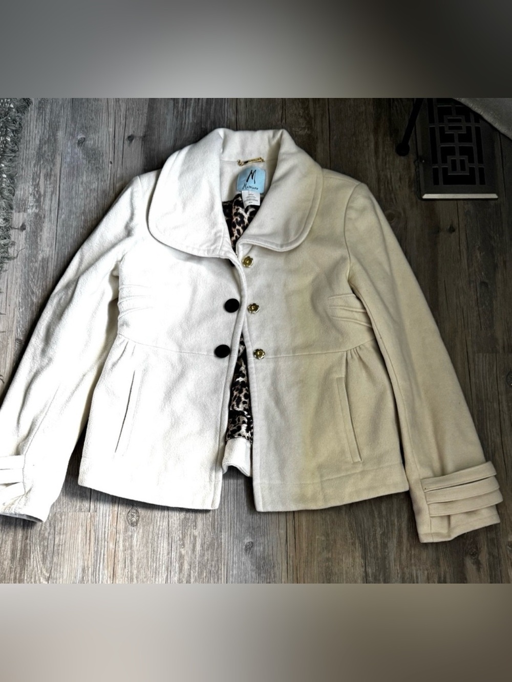 Marciano creamy white cashmere/wool blend short jacket